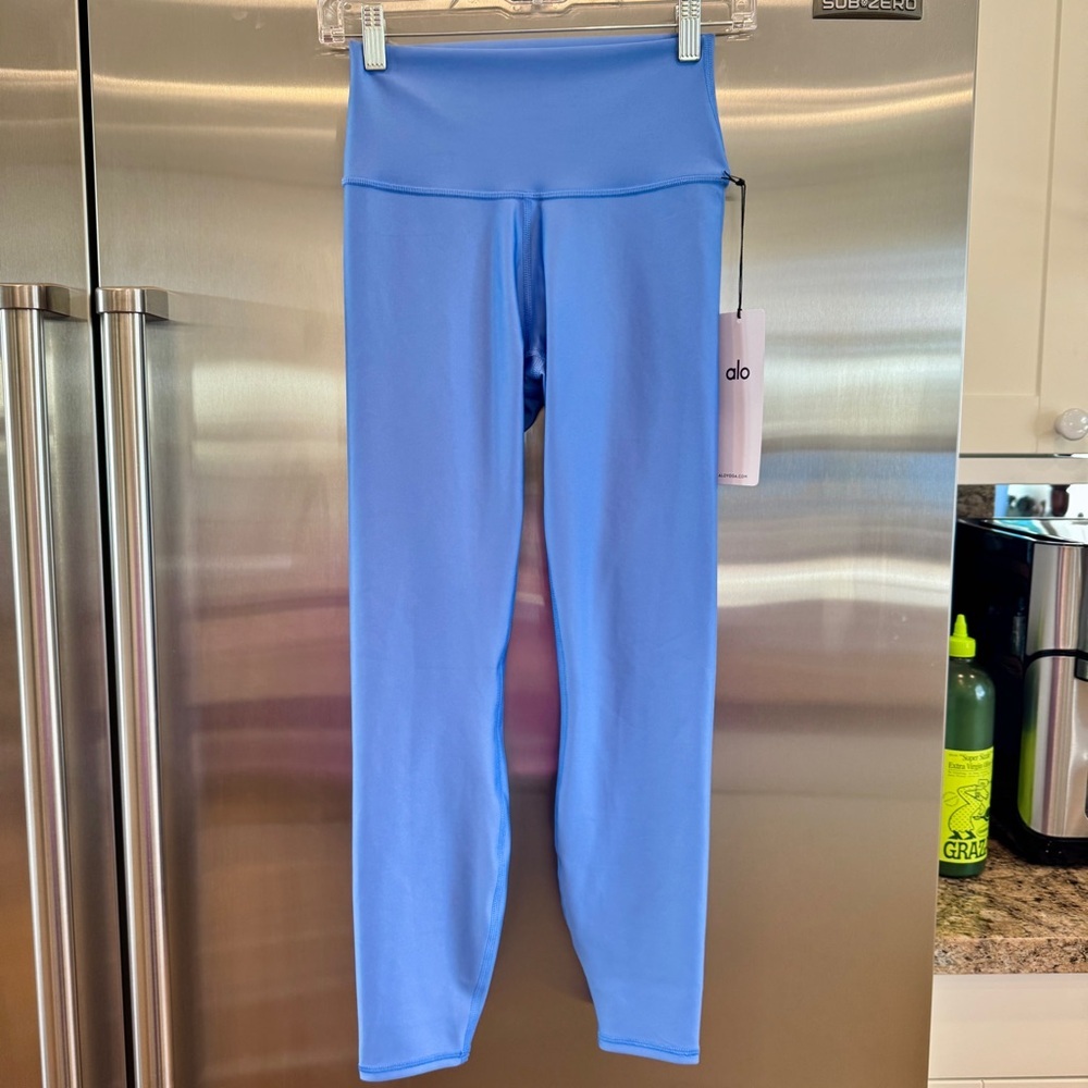 NWT Alo 7/8 Airlift High Waist Legging - Crystal Clear Blue Brand New Yoga Pants